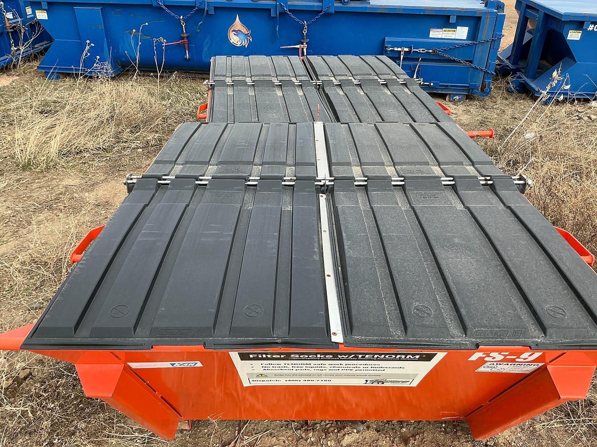 Used Ameri Kan Model 301 Dumpster 