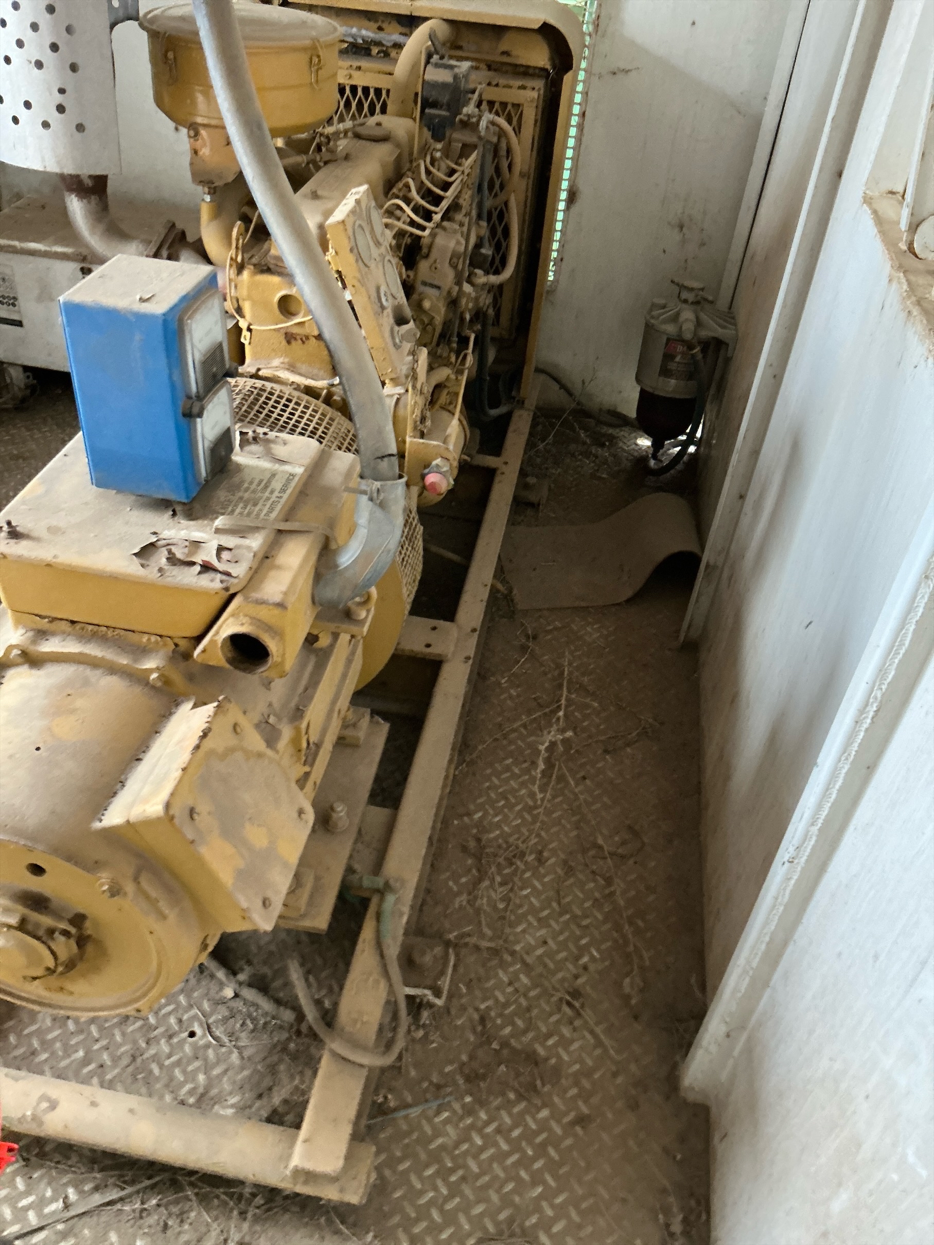 Used Chrysler Nissan Diesel Generator