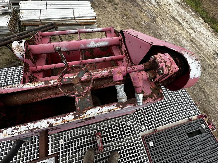 Used Mud Tank 230 BBL With Shaker