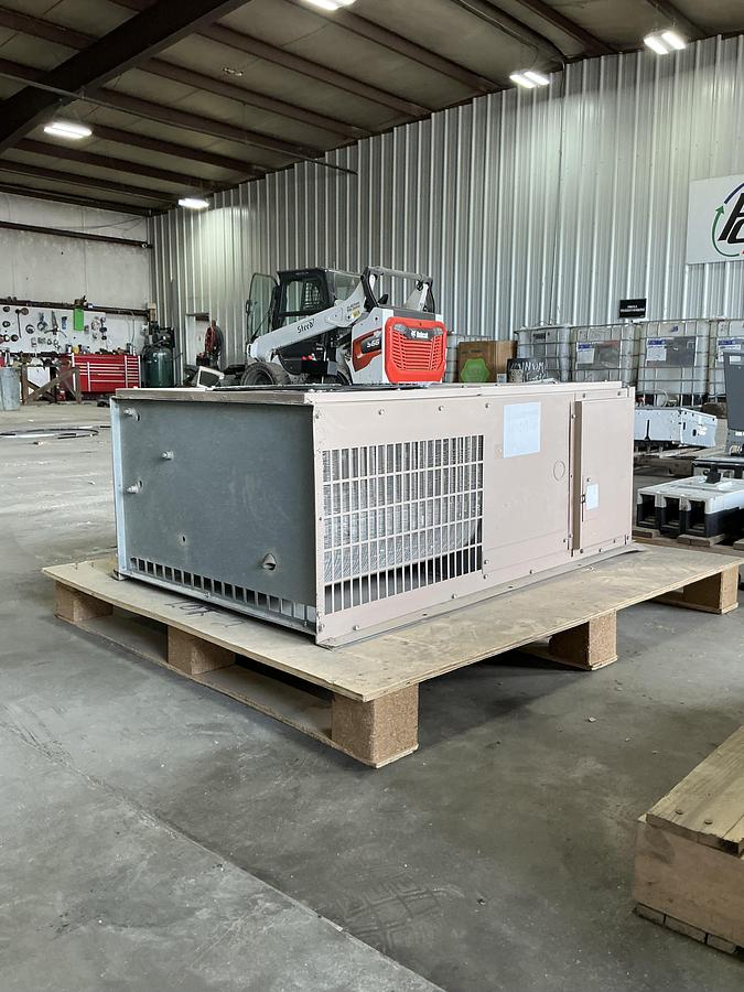 Used Fedders Unitary Products STS09-1-04CF