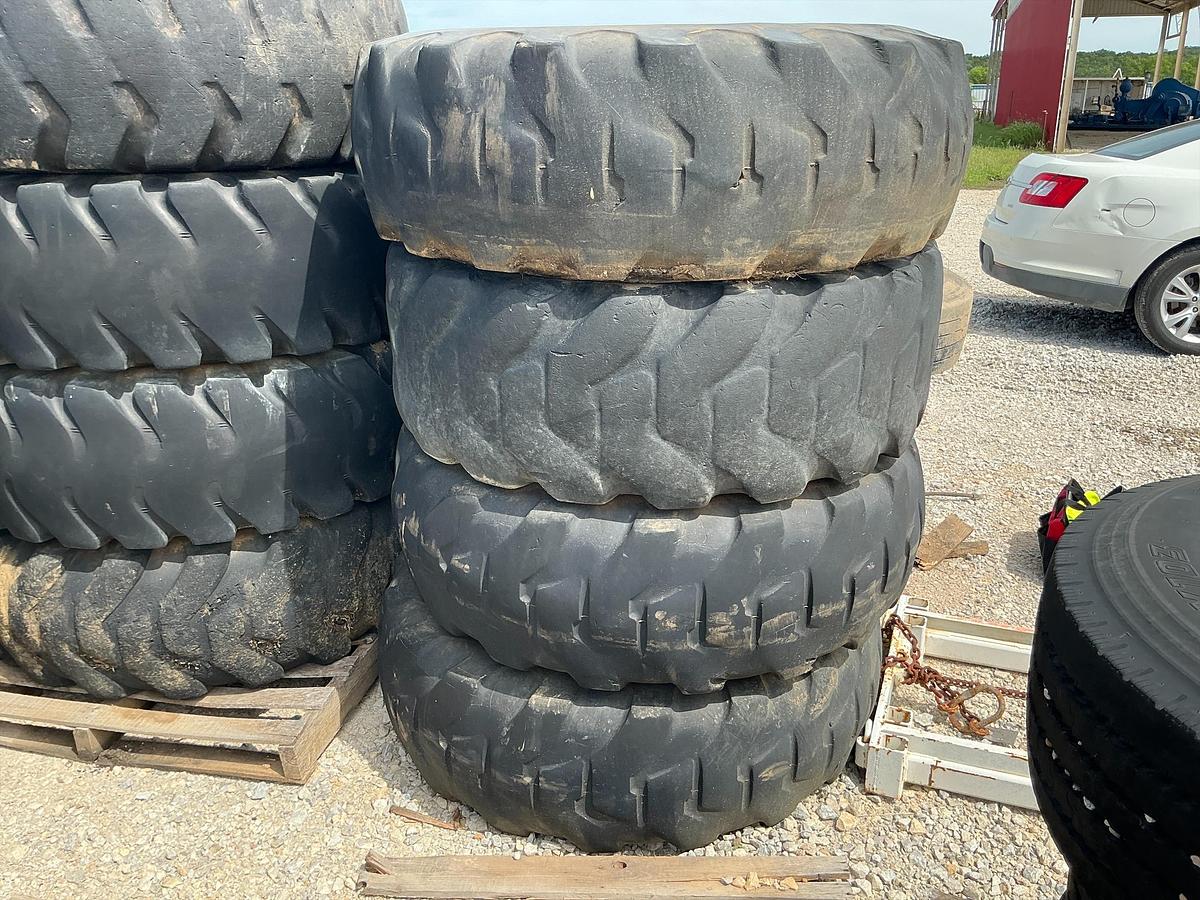 Used Dynamo DynaGrip Tires