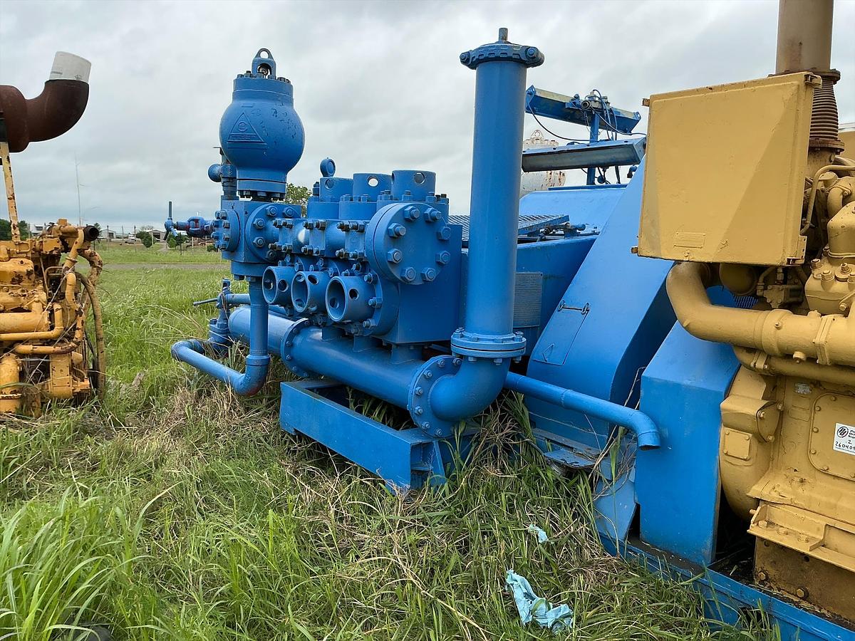 Used Ideco T800 Mud Pump