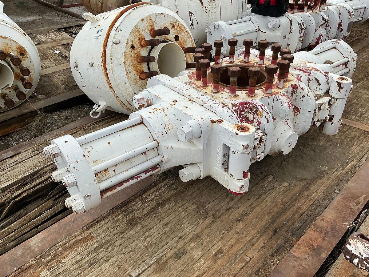 Used Shaffer 5x11 Single Ram BOP 