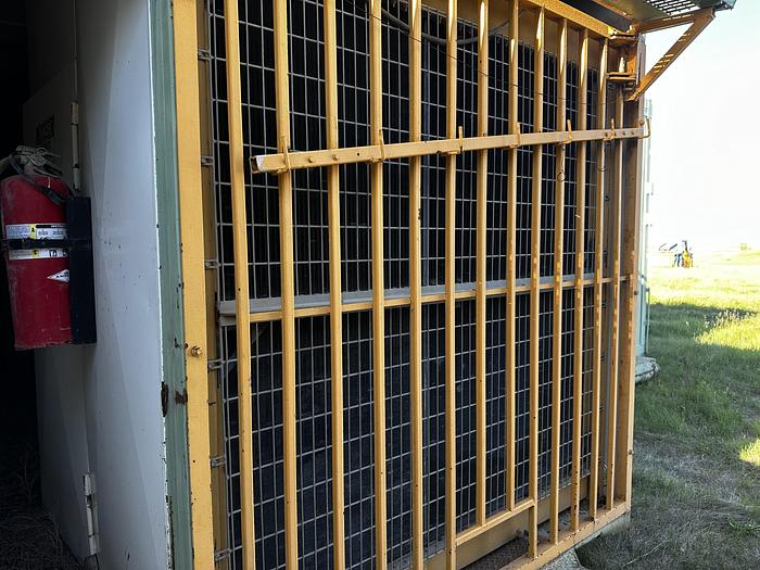 Used 2001 Cat 3508-B 800KW Generator