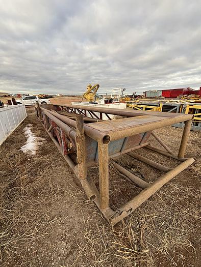 Used Pipe Rack w/Pipe