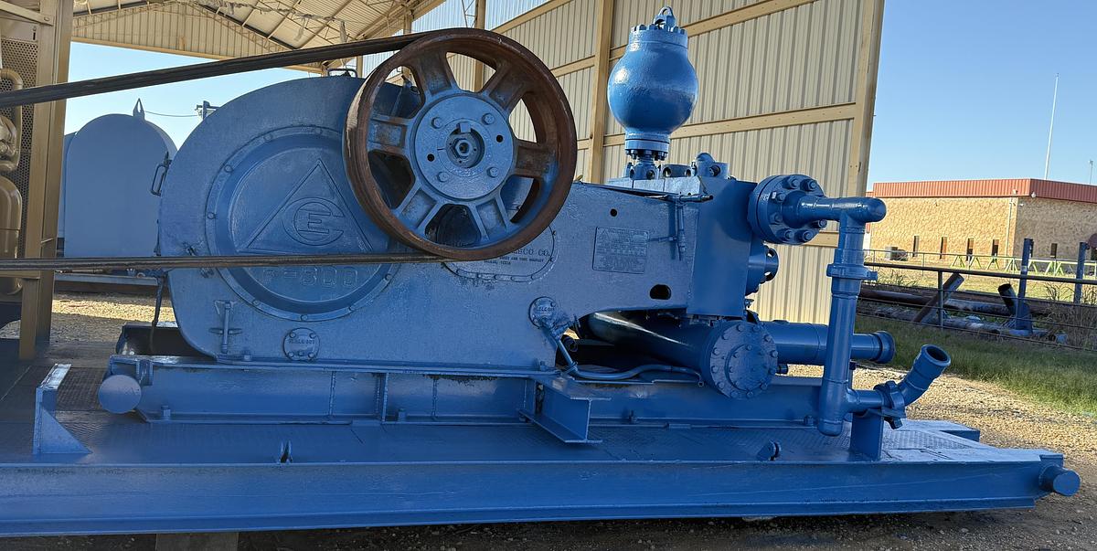 Used F-800 Triplex Mud Powered by D379