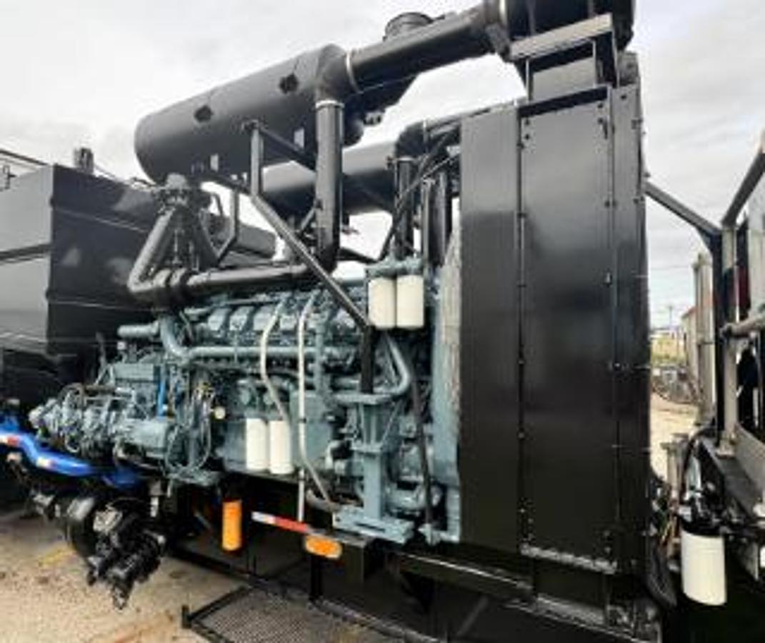 Used 2013 Total Equipment Double Pumper with Detroit MTU Series 2000, Allison S8610