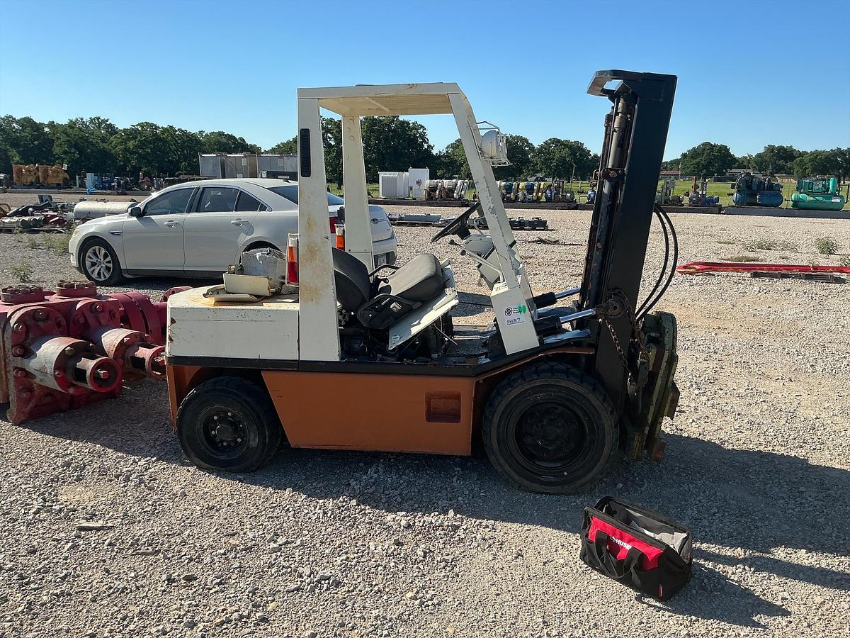 Used Nissan Forklift