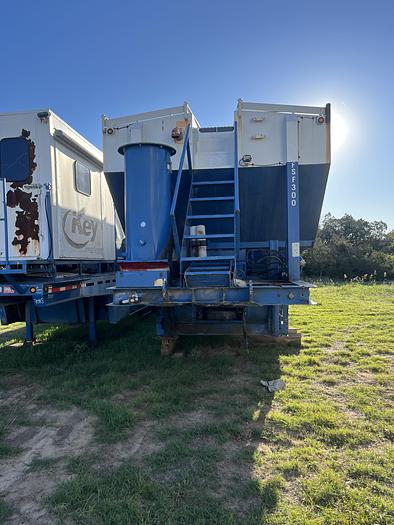 Used 2011 APPCO Sand King FS-40 Portable Transfer Trailer