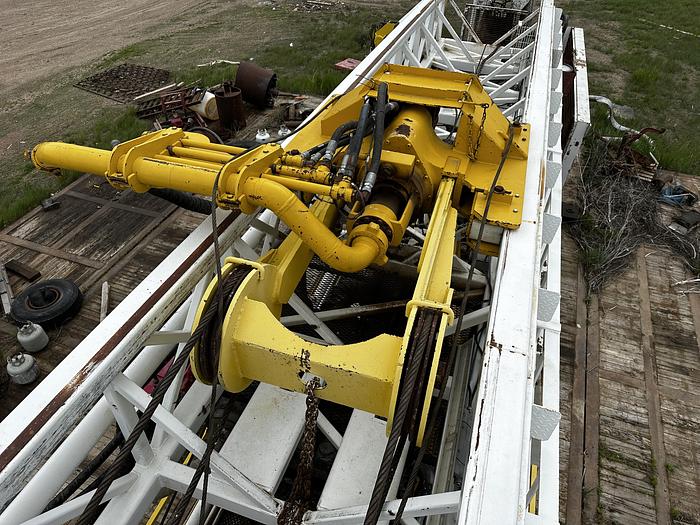 Used Walker-Neer 250-40 Surface Drilling Rig
