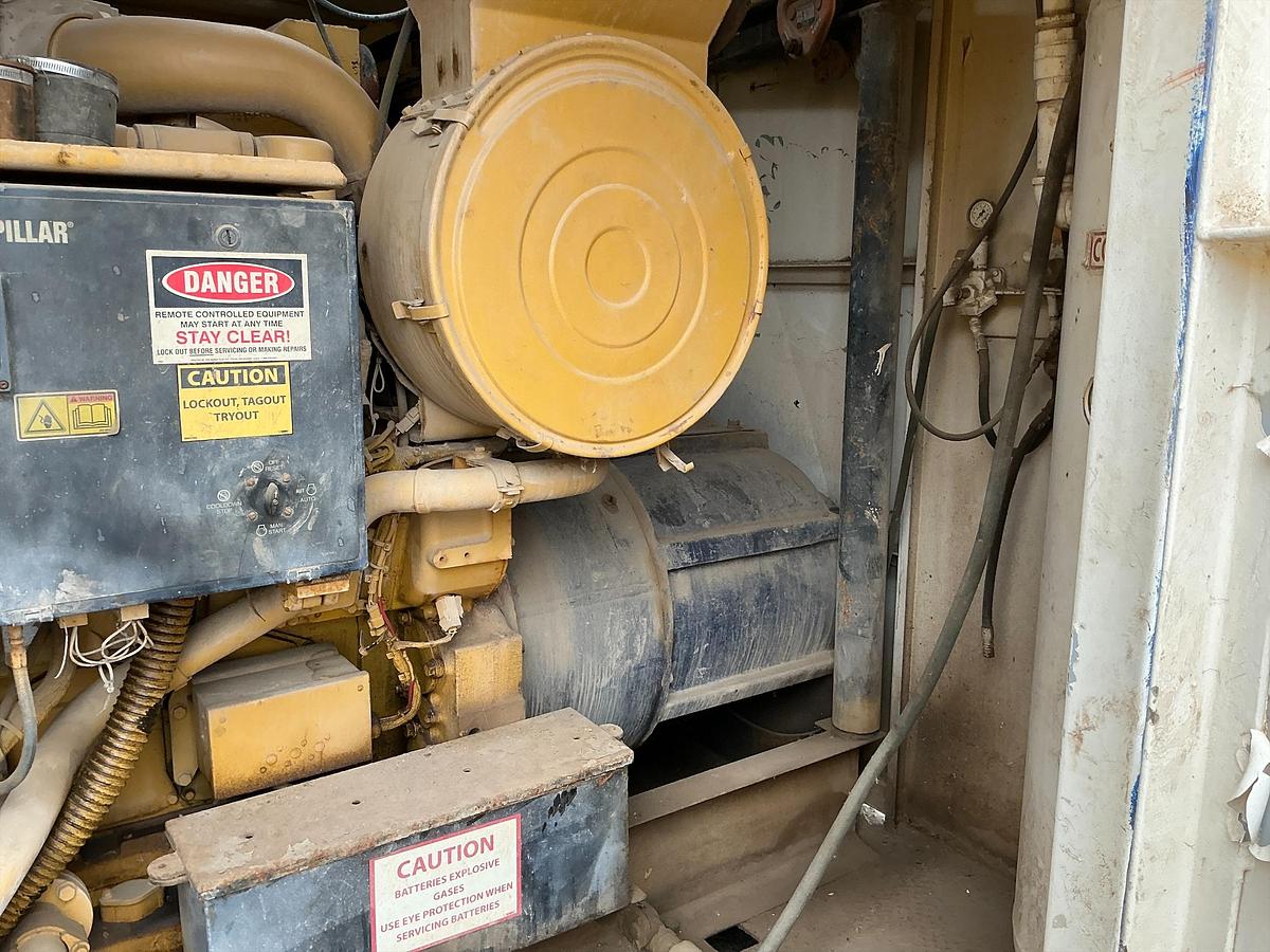 Used Welded Steel Enclosed Mud Pump Shed Skid 