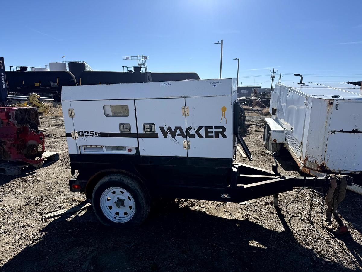 Used 2005 WACKER GENERATOR G25