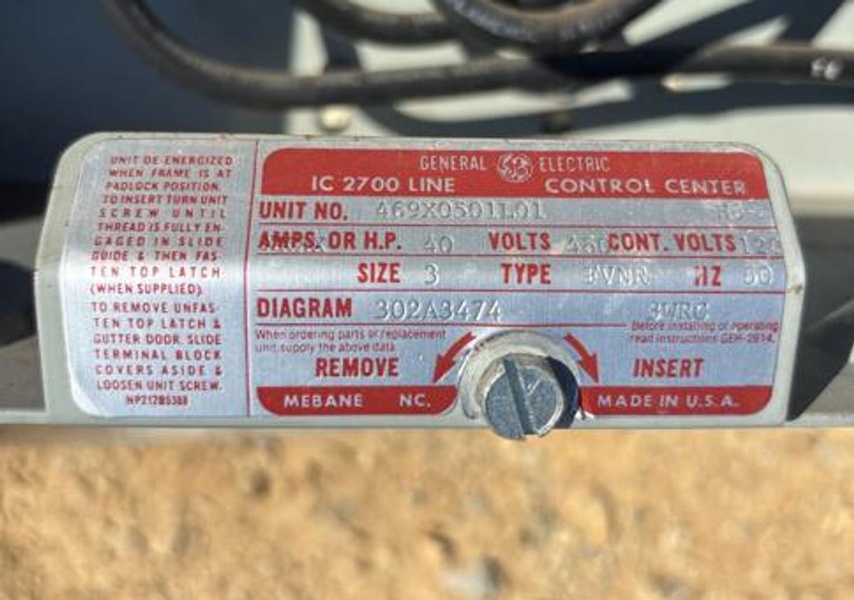 Used GE Control Panel 40AMP, 460Volt - 2 GE Power Breakers 120Volts
