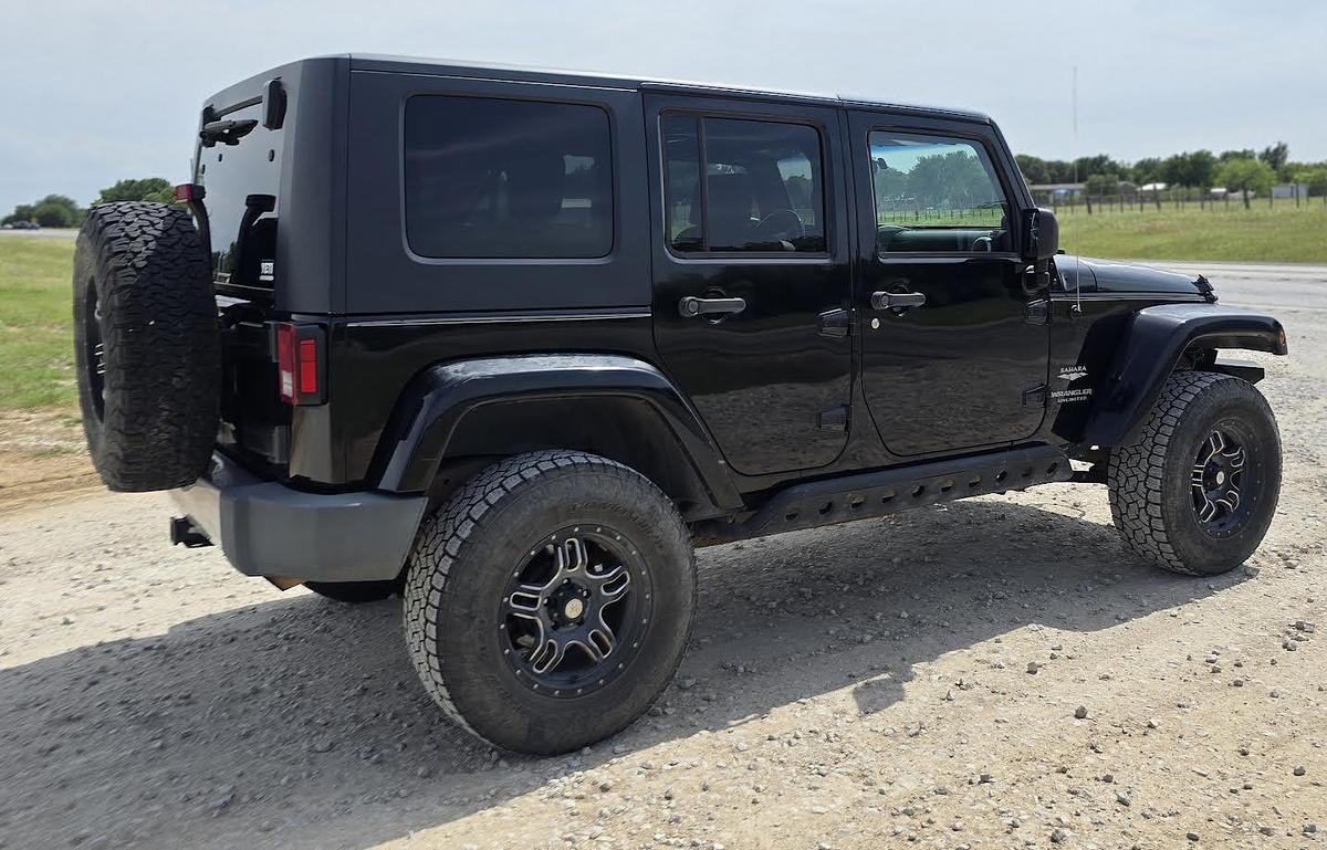 Used 2009 Jeep Wrangler Unlimited Sahara 4WD