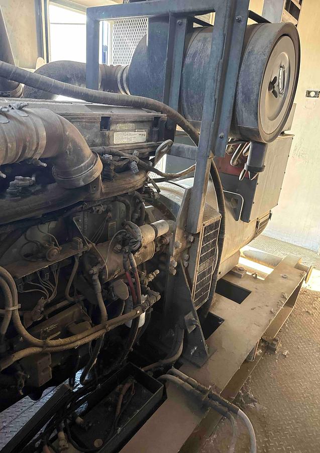 Used Tesco Top Drive House W/Detroit Diesel Series 60 500KW Diesel Generator Set