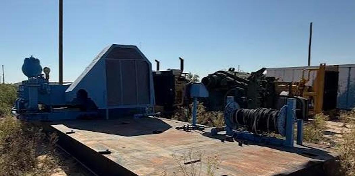 Used National 10P-1300 Triplex Mud Pump