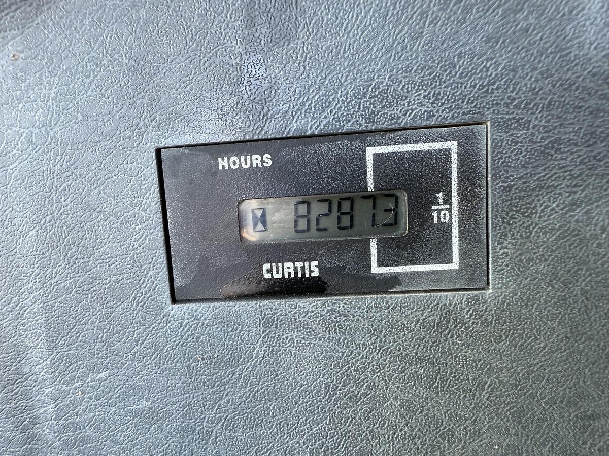 Used 2011 HYUNDAI ROBEX 250 LC9 EXCAVATOR