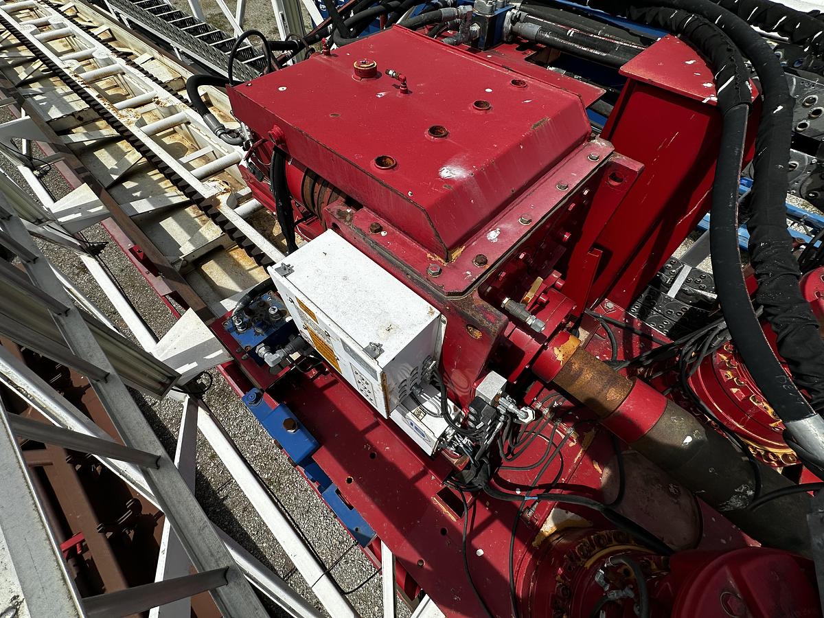 2010 Gefco / American Augers VR-330 Drill Rig