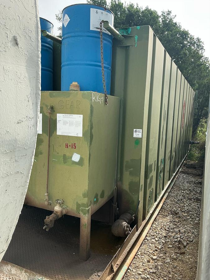 Used Fuel Tank with Lubster