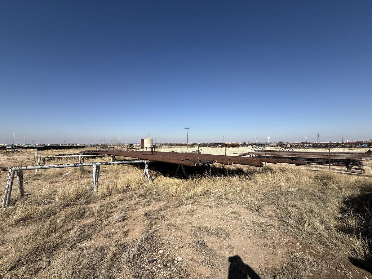 Used Drill Pipe 4-1/2 in - Range 3 - G-105 - Rack 41