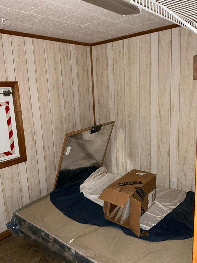 Used 2011 Man Camp DBI