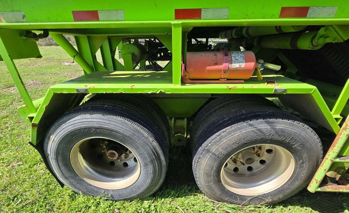 Used 2011 APPCO MS-82-30 T/A SAND CONVEYOR TRAILER