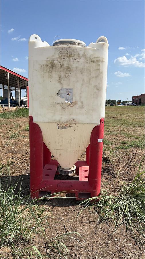 Used Snyder Flow Master Hopper