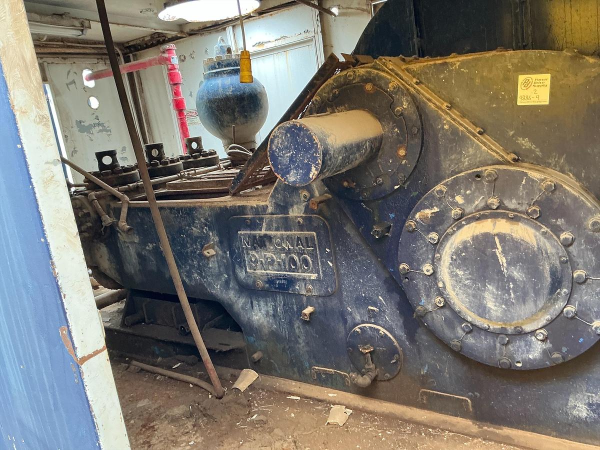 Used Welded Steel Enclosed Mud Pump Shed Skid 