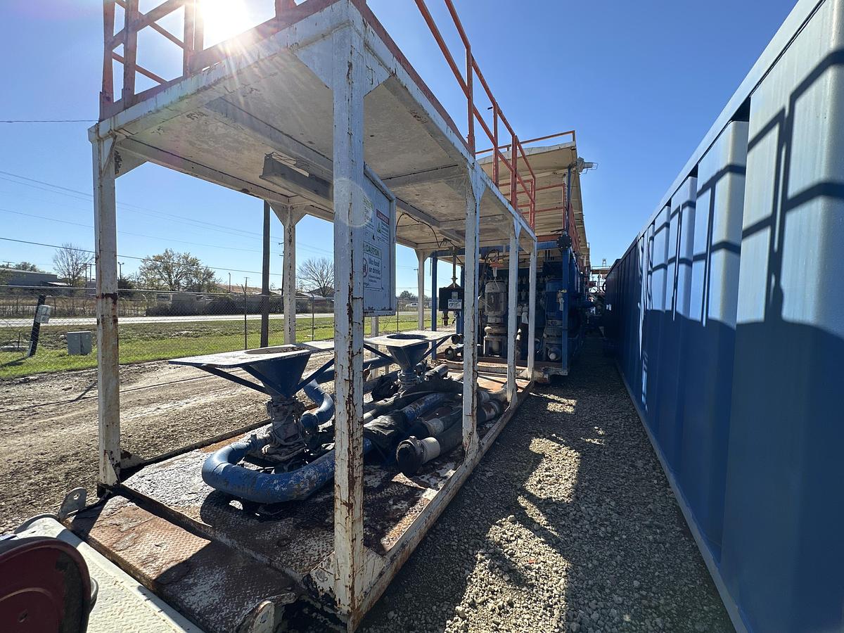 Refurbished NOV IDEAL RIG 1500 HP WALKING DRILL RIG