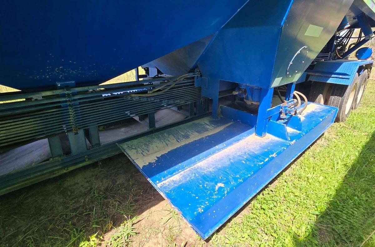 Used 2012 APPCO FS-40 T/A SAND HOG TRAILER