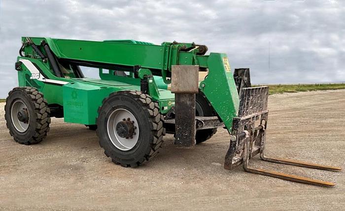 Used 2014 JLG SkyTrak 10054