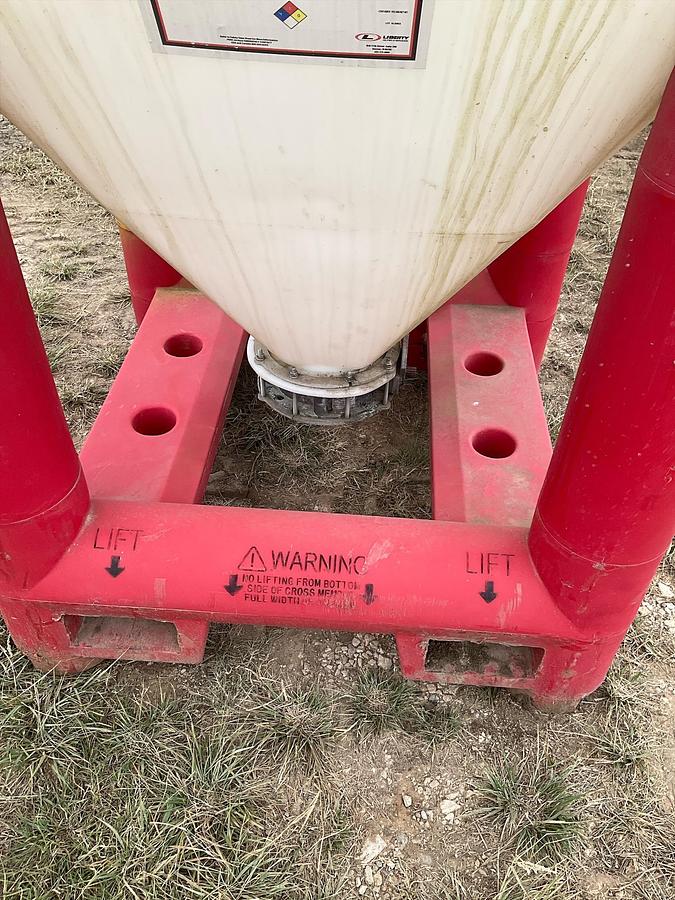 Used Snyder Flow Master Hopper