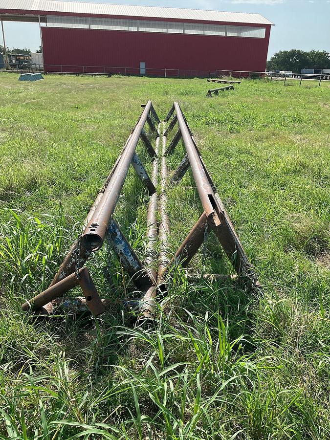 Used Pipe Racks – Set of 2