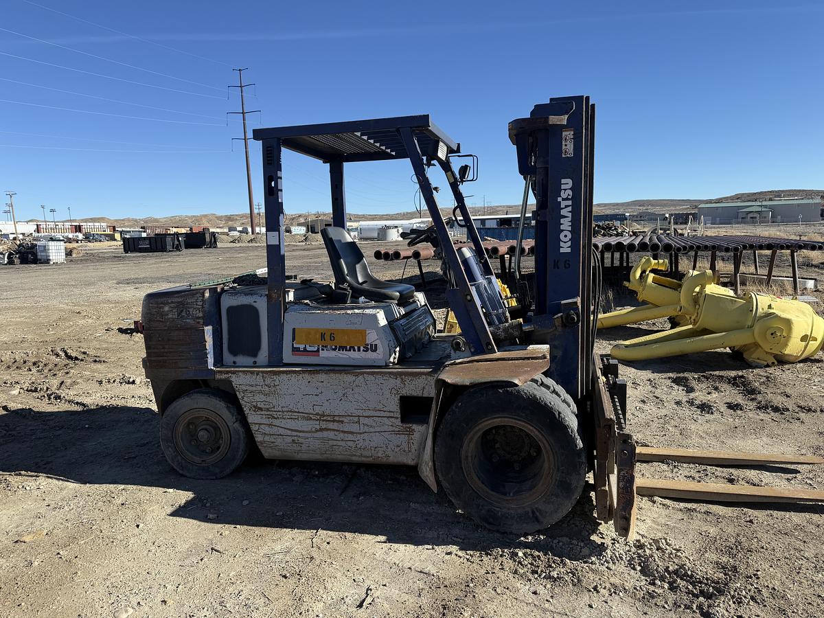 Used Komatsu 40 Hyster 8000lb Forklift