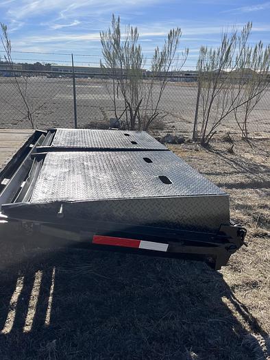 Used 2018 Texas Pride Tandem Axle Gooseneck Flatbed