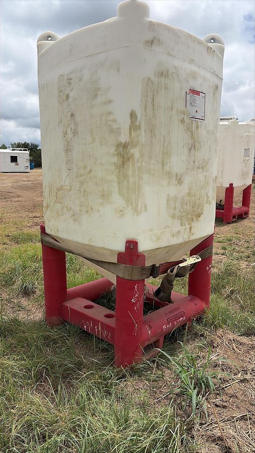 Used Snyder Flow Master Hopper