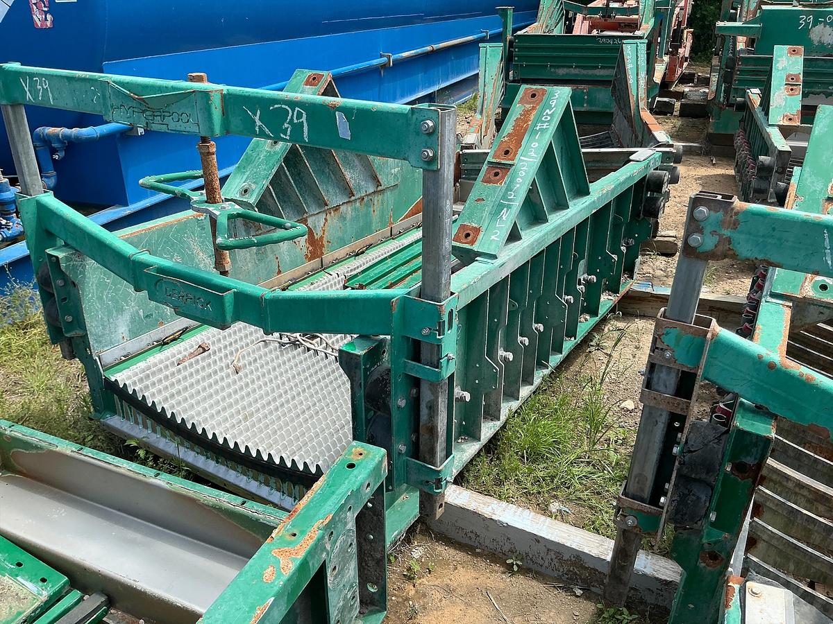 Used Derrick Shaker