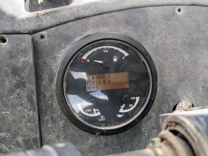 Used 2011 Cat TL1255