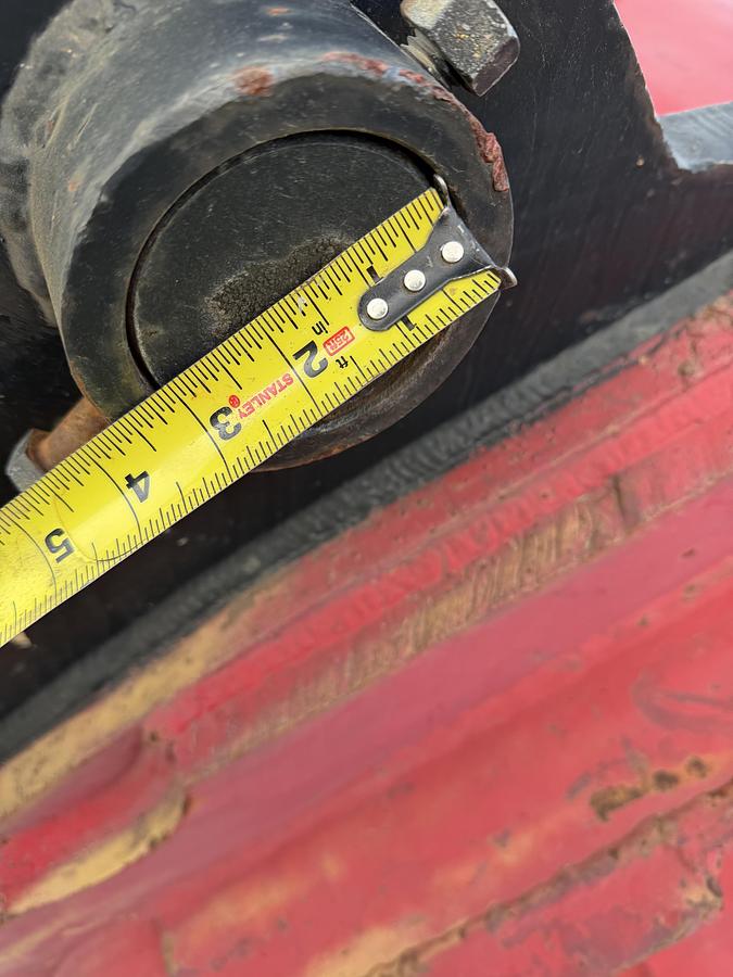 Used Scrap Claw Excavator Attachment