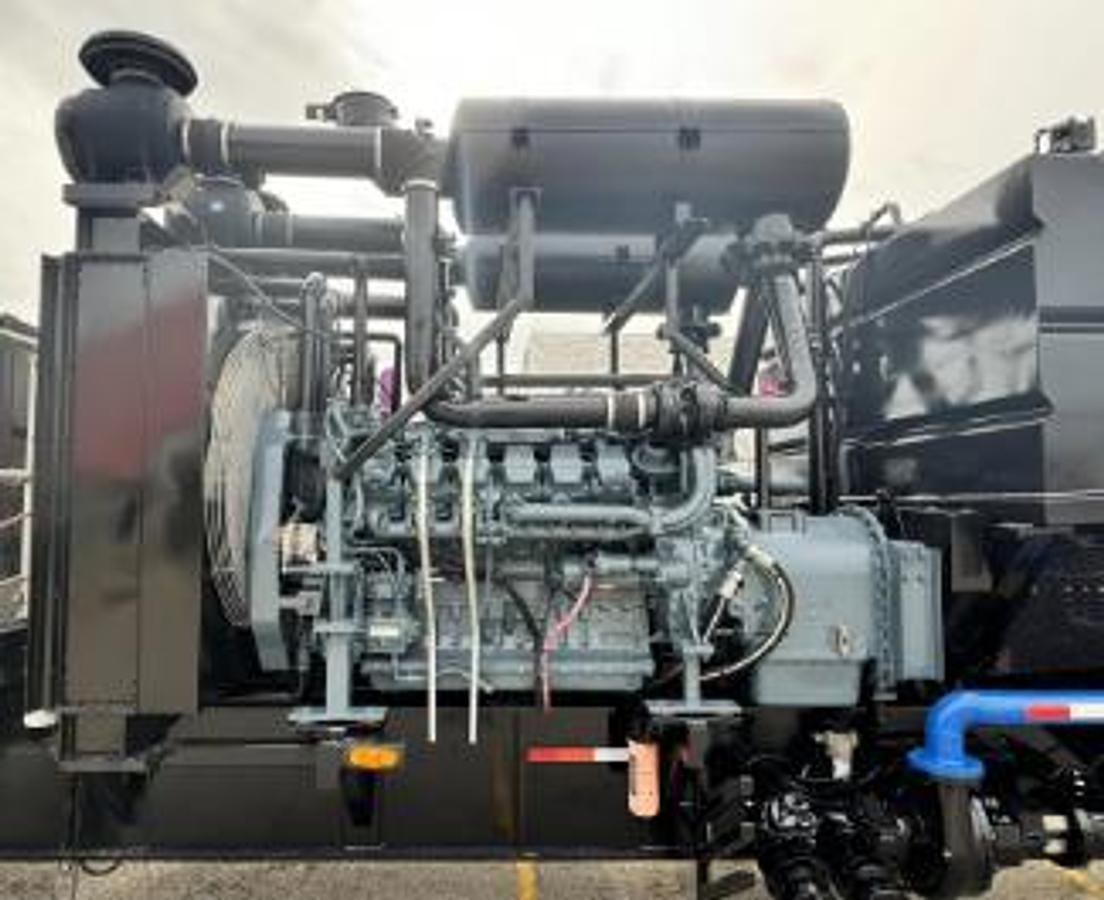 Used 2013 Total Equipment Double Pumper with Detroit MTU Series 2000, Allison S8610