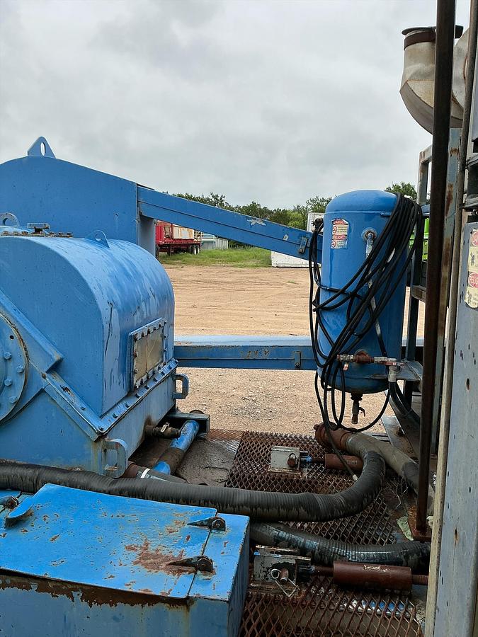 Used 2007 Sinocan MD8 Triplex Mud Pump