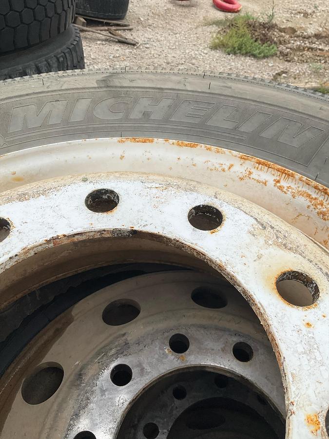 Used Michelin XZE2 Radial Tires (4)