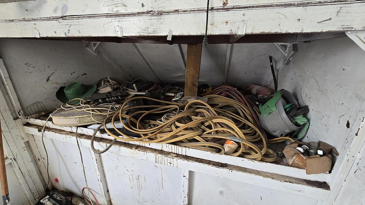 Used Shop Built 30' T/A Gooseneck Trailer, 10' Storage Room