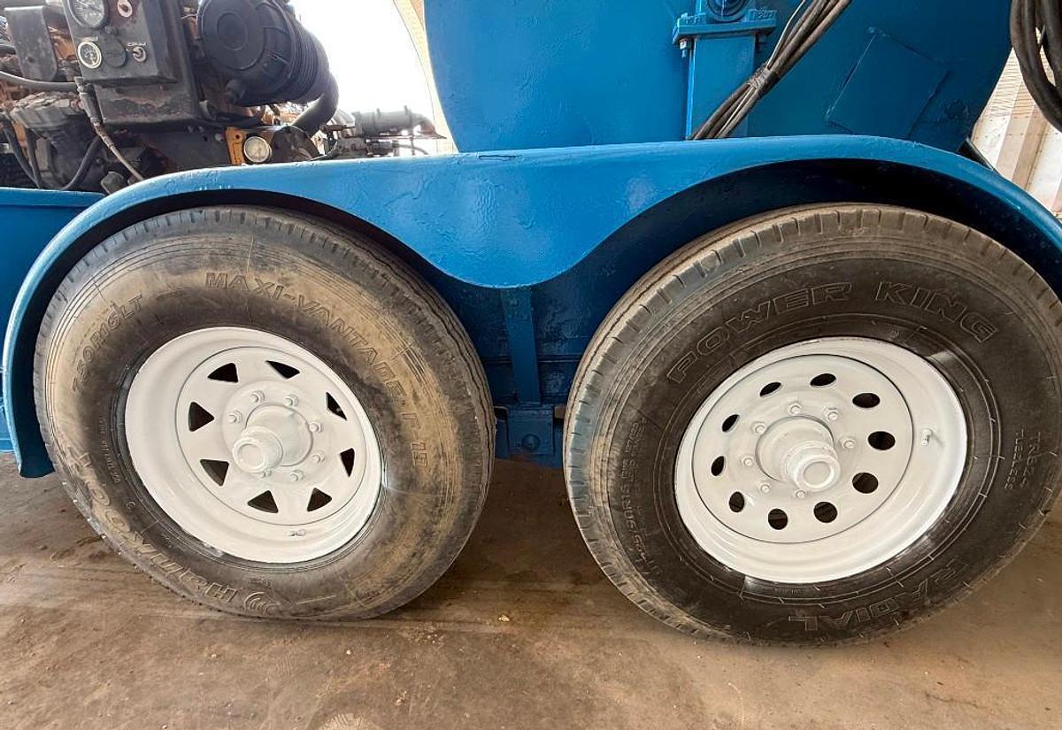 Used Logan Oil Tools 2.5-85 Ton Trailered Power Swivel