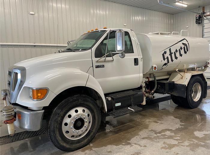 Used 2009 Ford F750 Cummins Water Truck