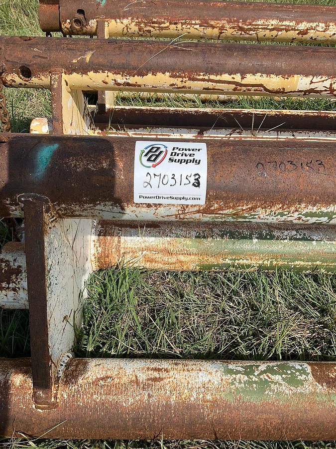 Used Pipe Racks – Set of 2