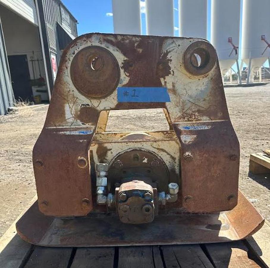 Used Hydraulic Plate Compactor for Standard Backhoe