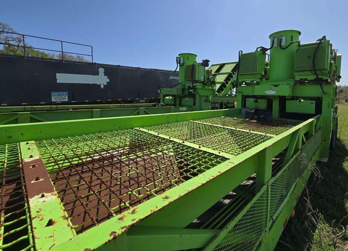 Used 2011 APPCO MS-82-30 T/A SAND CONVEYOR TRAILER