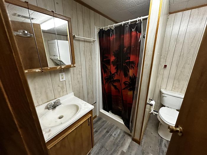 Used DBI MFG Welded Steel Man Camp/Rig House