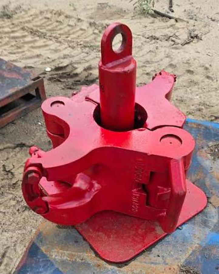 Used 4 1/2 350 TON DRILL PIPE ELEVATOR